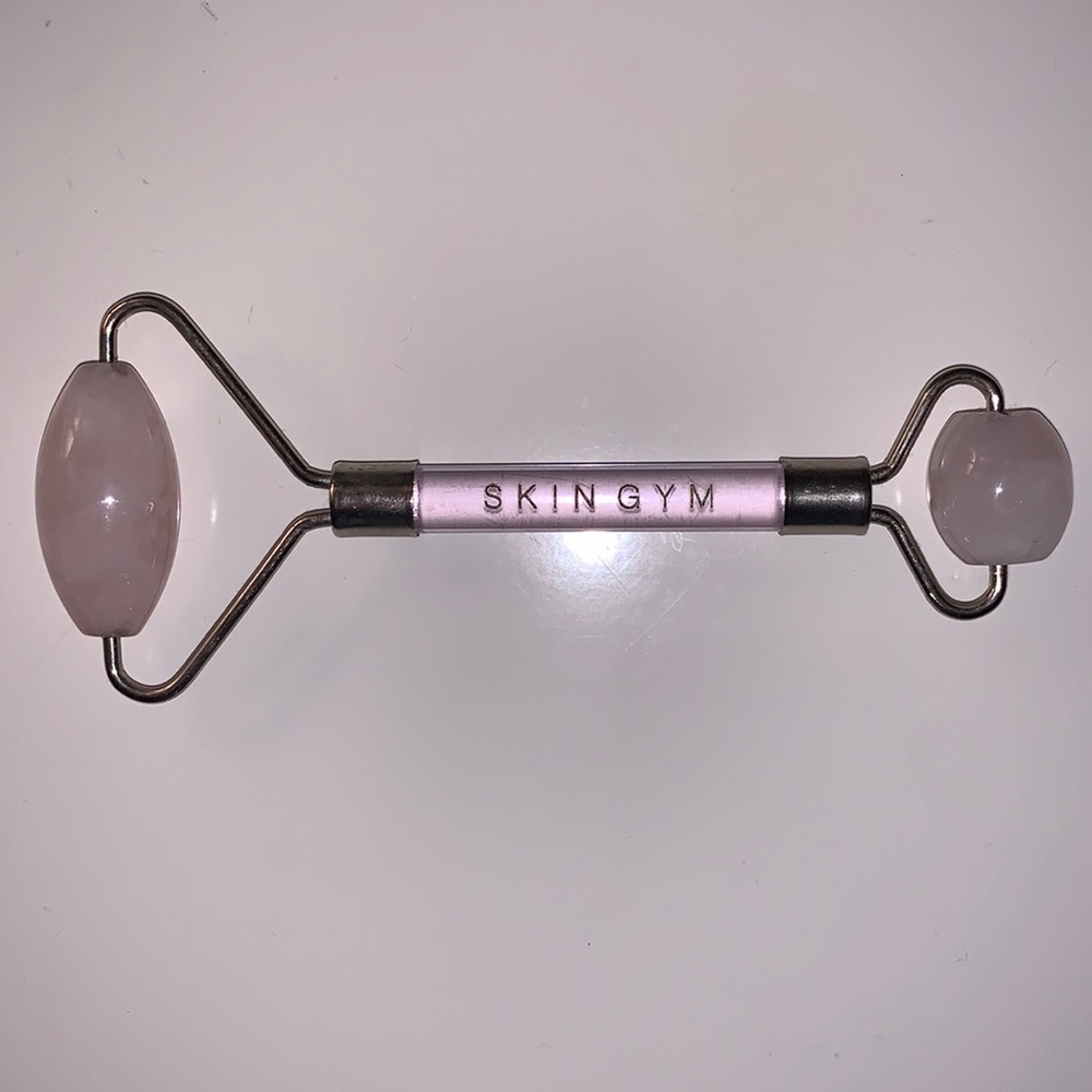 Skin gym quartz facial roller